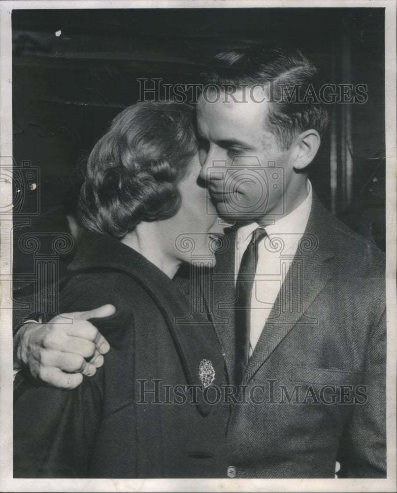 1963 Press Photo Mr Mrs Robert Thorson Murder Charge- RSA09891 - Historic Images