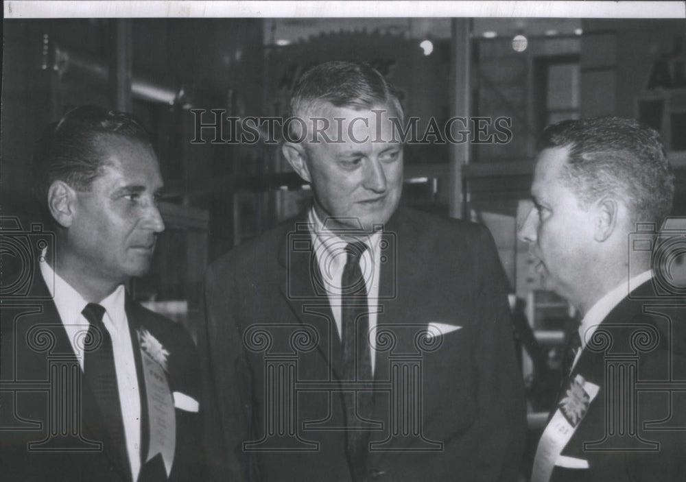 1957 Press Photo Mayor Will Nicholson Fox Intermountain- RSA10161 - Historic Images