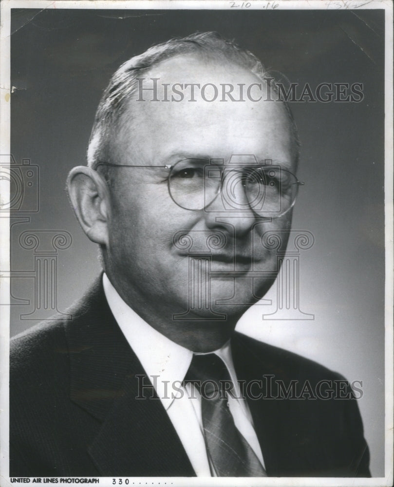 1972 Press Photo Aksel Nielson Denver financiers UAL- RSA10241- Historic Images