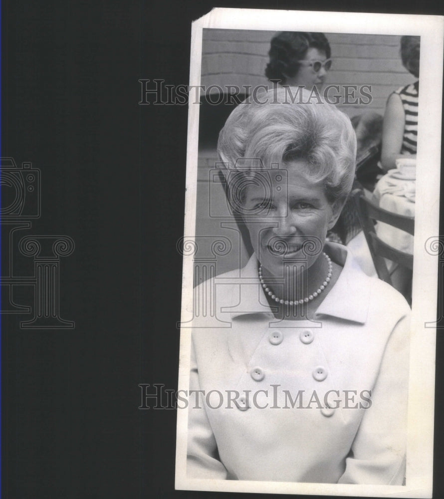 1968 Mrs. H Van Schaack Jr.-Historic Images