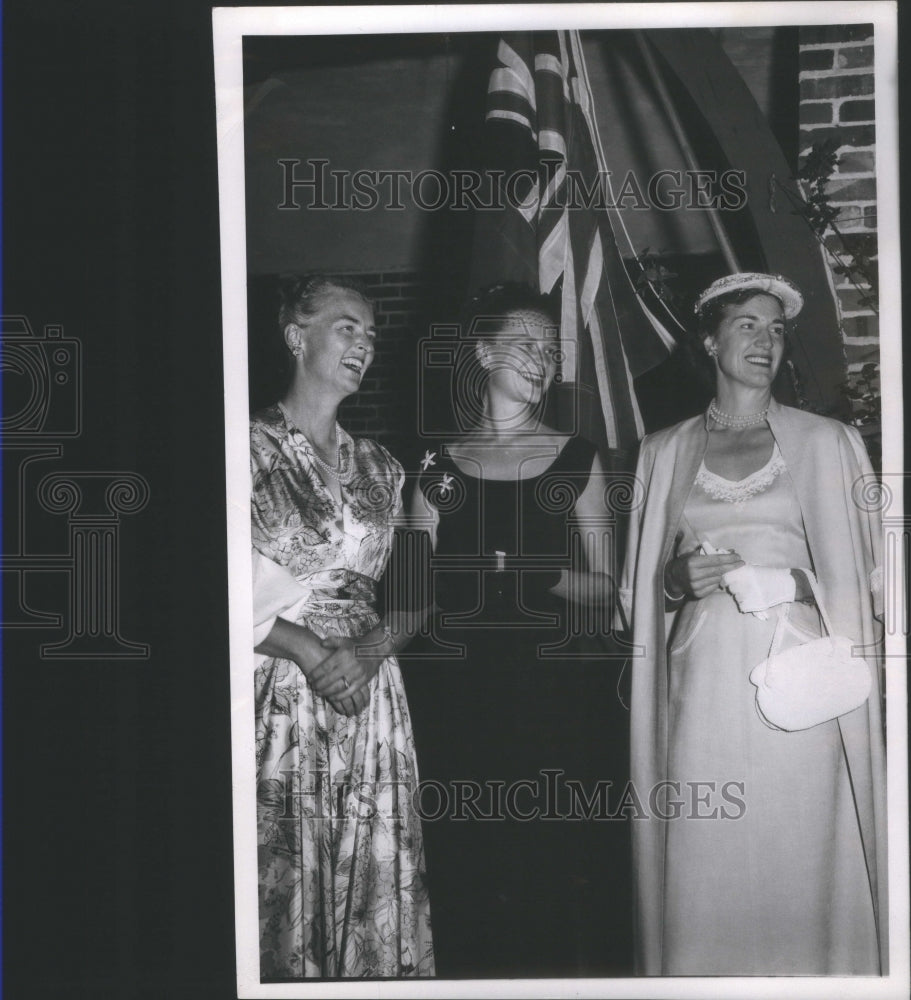 1953 Mrs. Dan Thornton-Historic Images