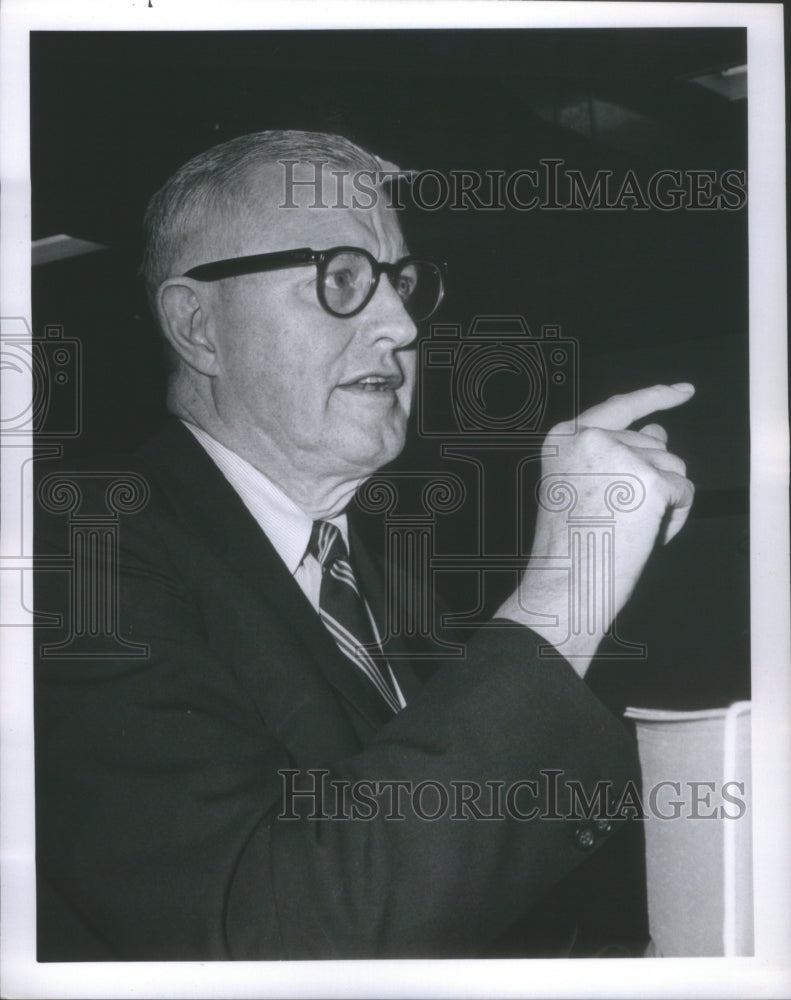 1964 Will Nicholson Public Service Co head-Historic Images