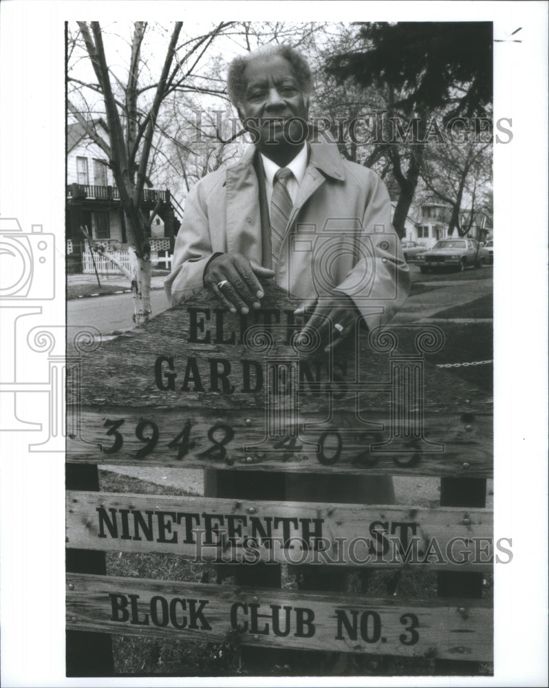 1990 Louie Jordan, Ecorse Resident - Historic Images