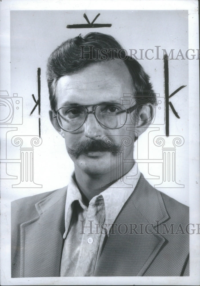 1979 Stephen Cain News Writer - Historic Images