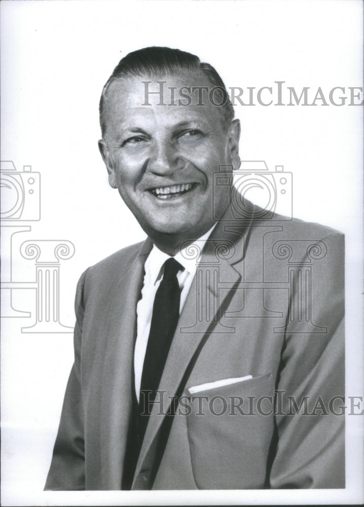 1962, Fred Kaiser VP Manager Michigan Consol- RSA10981 - Historic Images