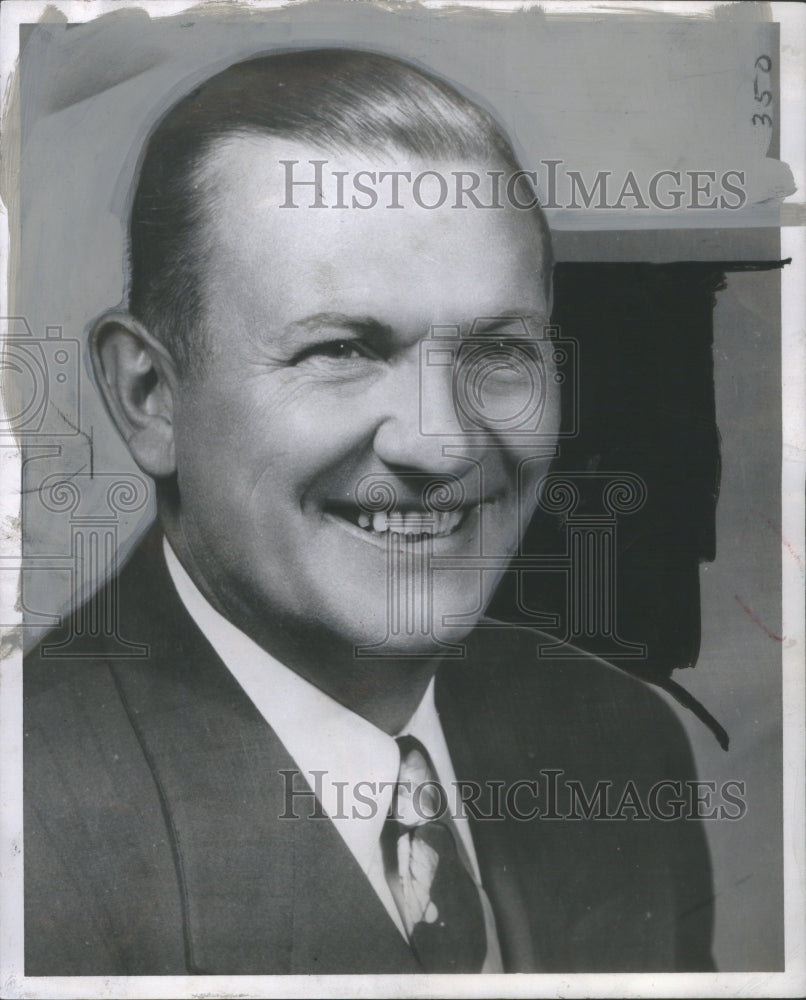 1957 Press Photo Fred Kaiser President Michigan Consoli- RSA10995 - Historic Images