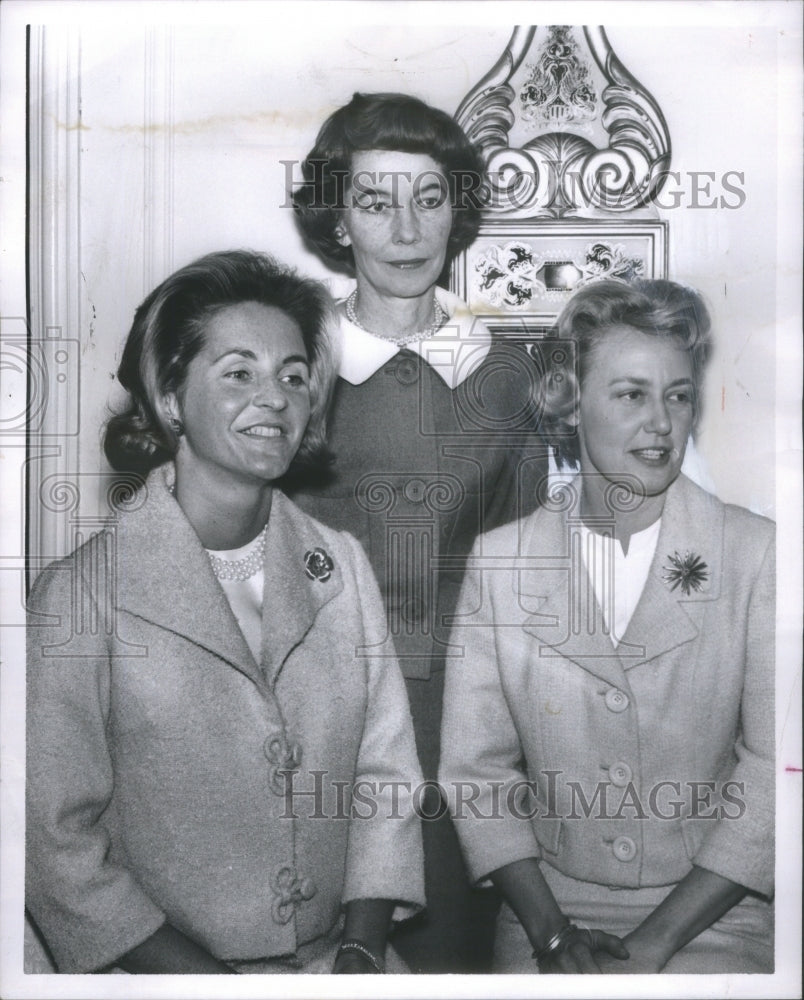 1964 Press Photo Robert Kanzaler Jeremiah Jenks Fischer- RSA11153 - Historic Images