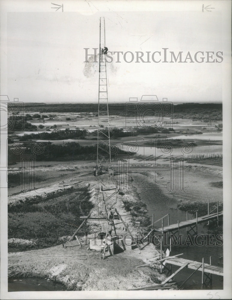1947 Press Photo Broadcasting Tower- RSA11799 - Historic Images