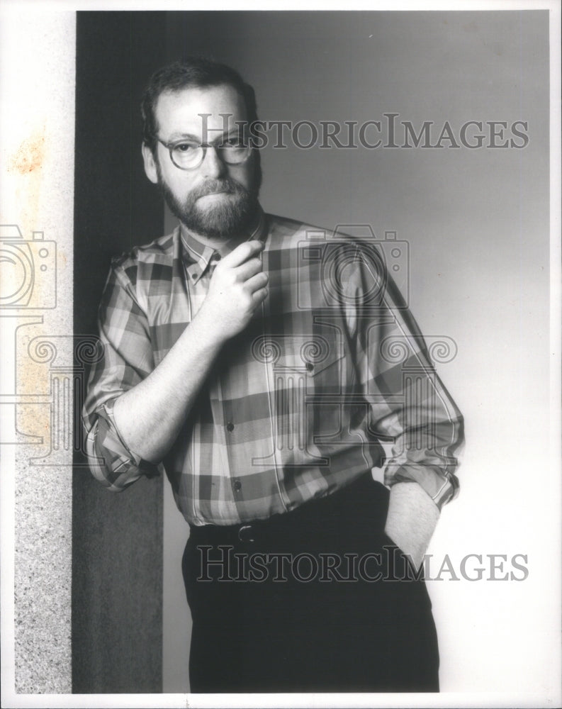 1992 Press Photo Colours Brand Designer American Alexan- RSA12145 - Historic Images