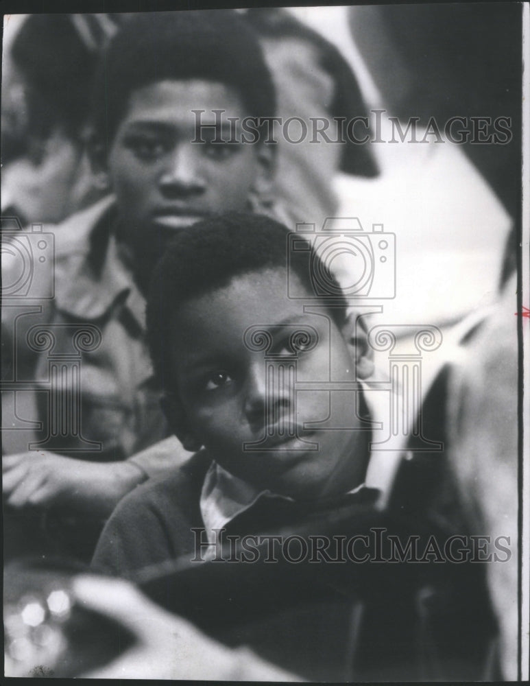 1974, Student watching singing Dr Martin Lut- RSA12407 - Historic Images