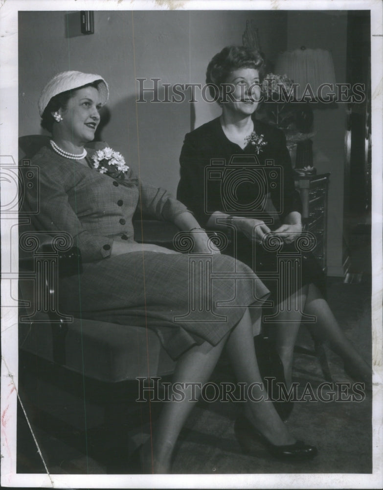 1956 Mrs. Eleanor Whitford Gould Denver Soc - Historic Images