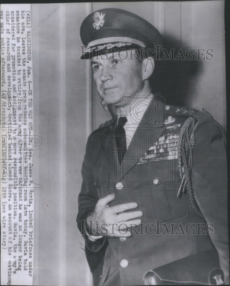 1958 Press Photo Lt. Gen. James M. Gavin Retires Army P- RSA13095 - Historic Images