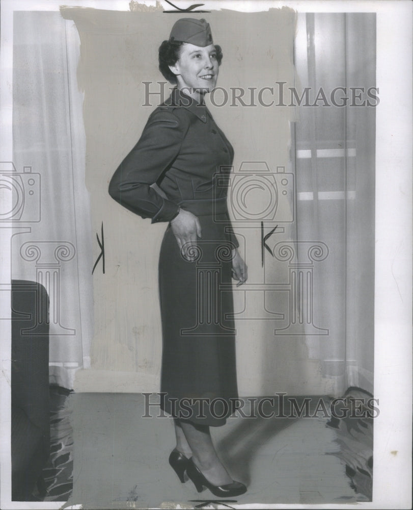 1955 Lt. Vivian Coffey Women&#39;s Army Corps R-Historic Images