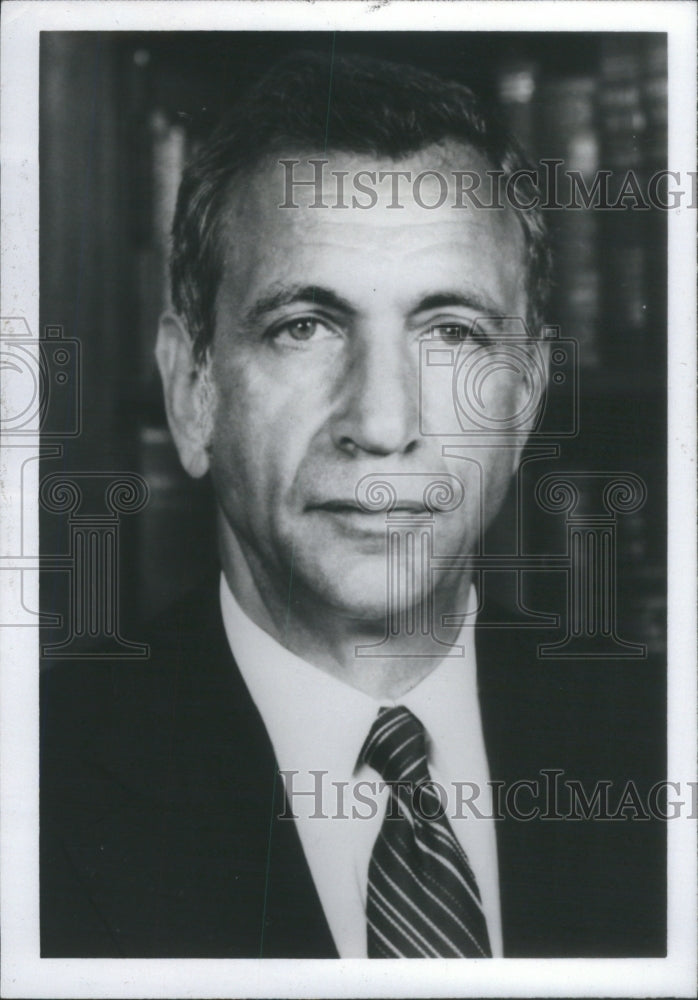 1983 Press Photo Oak People Attorney - Historic Images