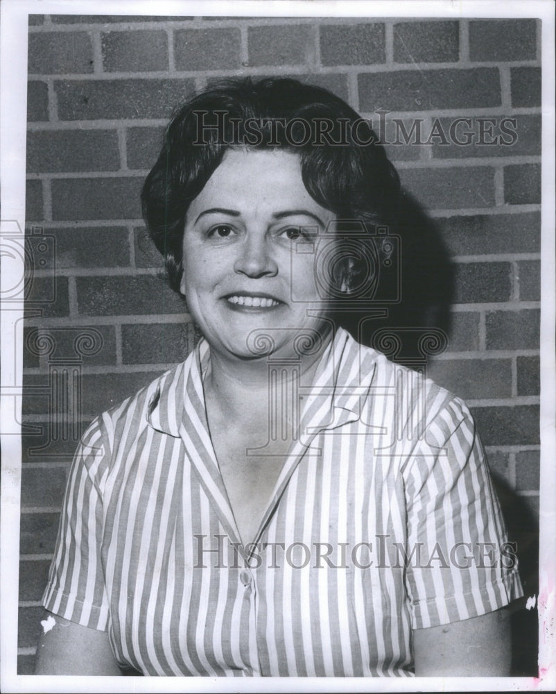 1965 Mrs Helen Schwark Of The Utica Good Fe - Historic Images