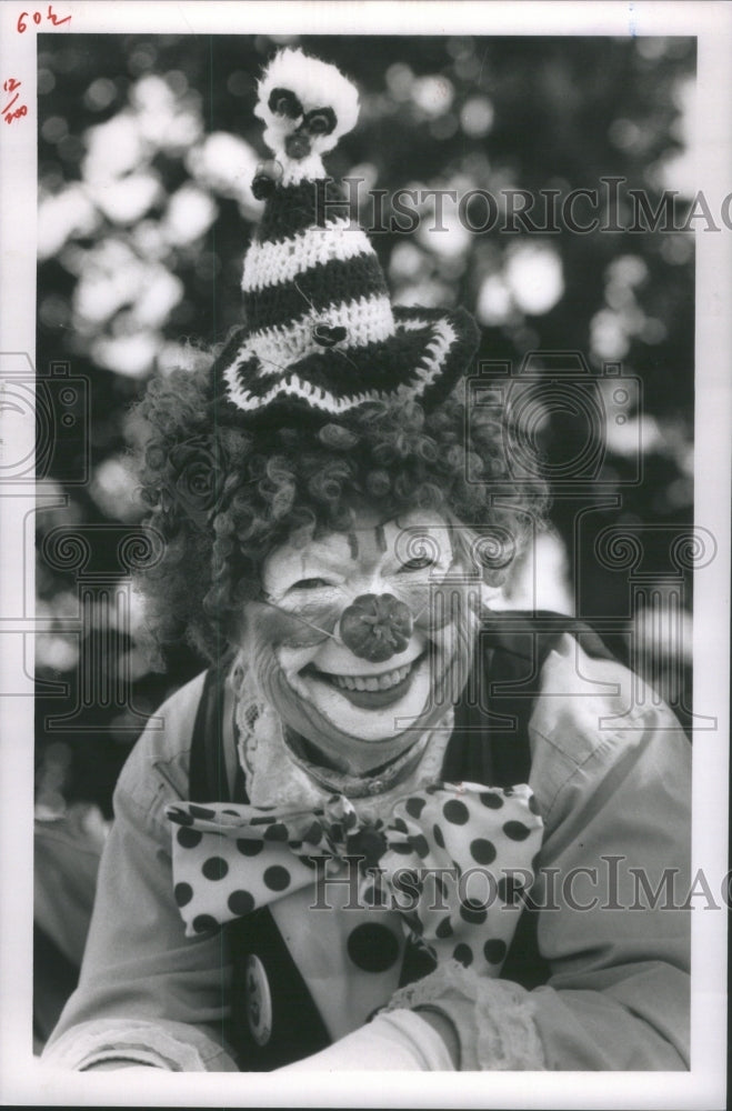 1988 Press Photo Jo Cox Aurora Gateway Rockies Parade- RSA14151 - Historic Images