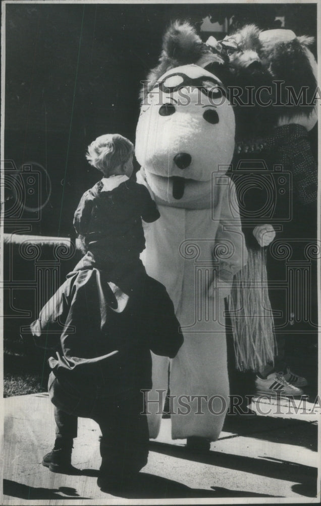 1983 Shrine Circus Parade-Historic Images