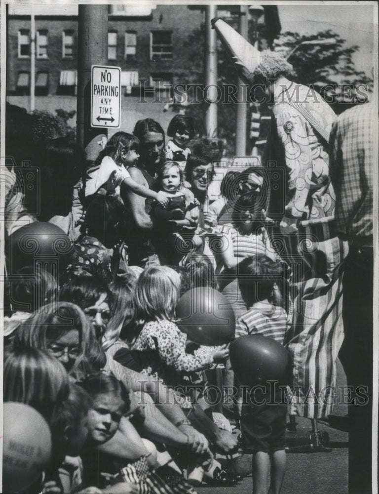 1976 Children Shrine Circus Parade Denver - Historic Images