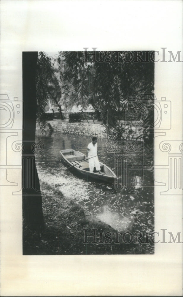 1969 Press Photo Fishing Kurashiki River Japan- RSA14297 - Historic Images