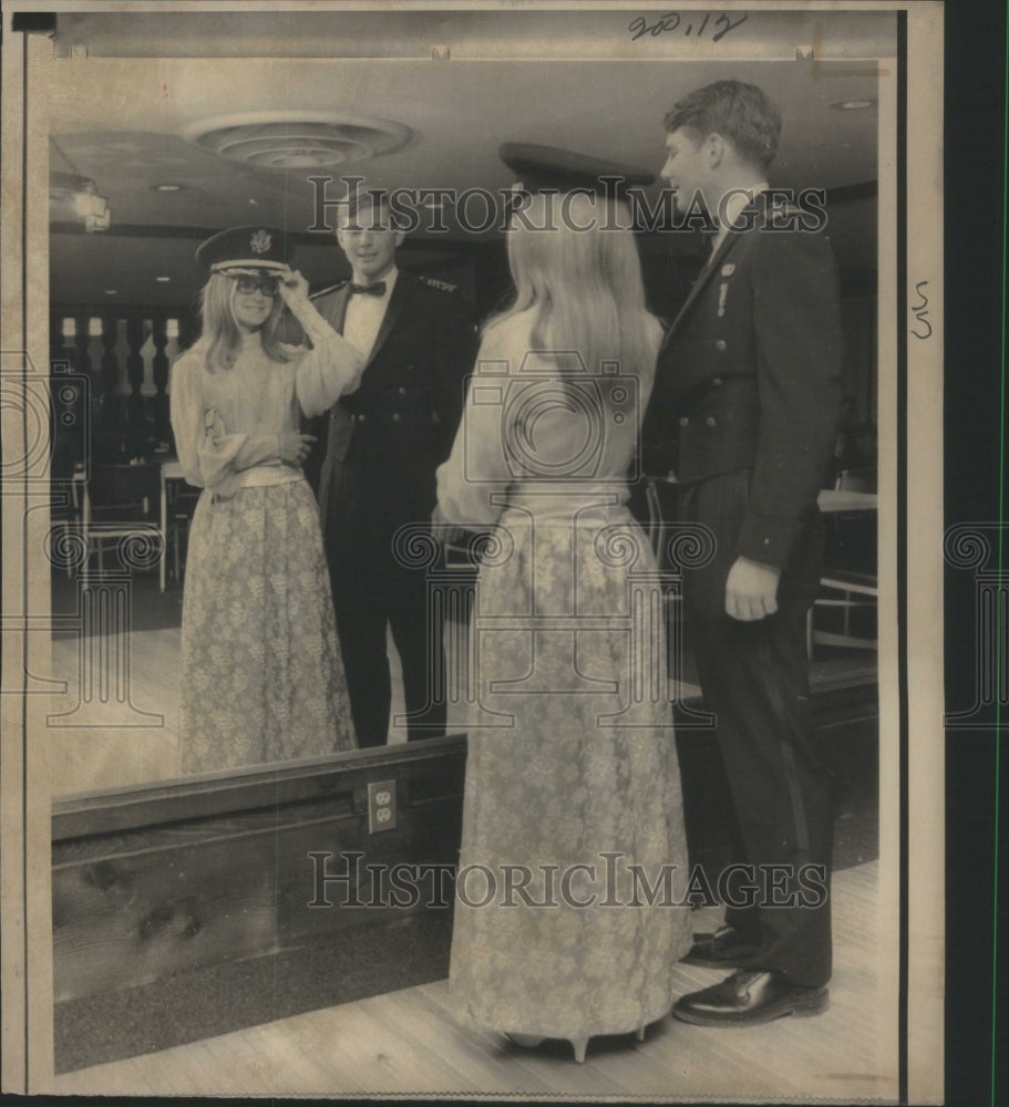 1970 Press Photo Cadets U.S. Air Force Academy Dean&#39;s B- RSA14409 - Historic Images