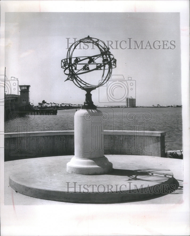 1966  Memorial Causeway Astrolabe Park - Historic Images