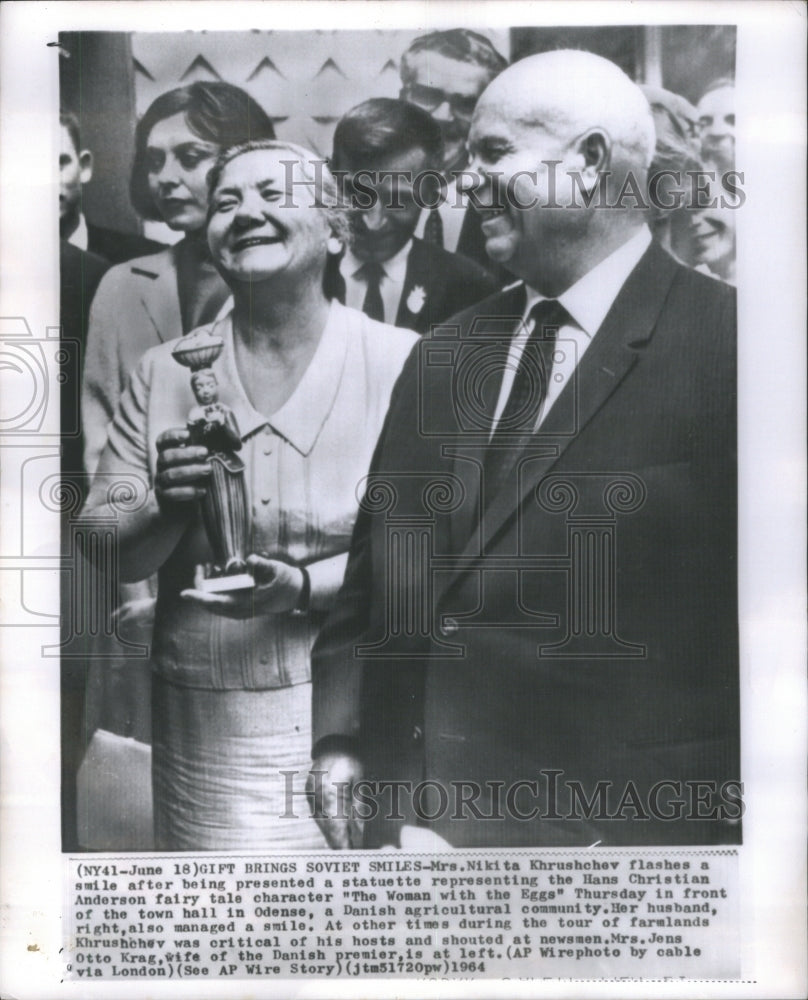 1964 Nikita Khrushchev Christian Woman Eggs - Historic Images