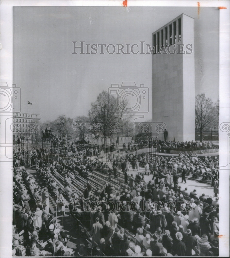 1959 Press Photo Pres,Eisenhower Pays Tribute To Late S- RSA15911 - Historic Images