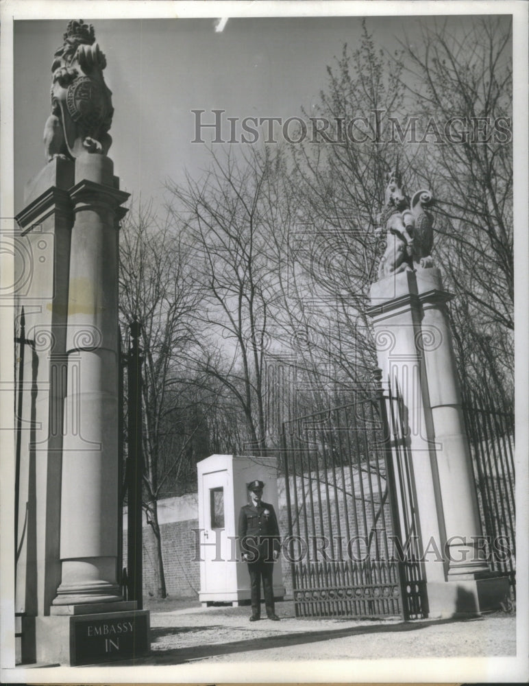 1940 Press Photo Pillbox British Embassy Washington- RSA15929 - Historic Images