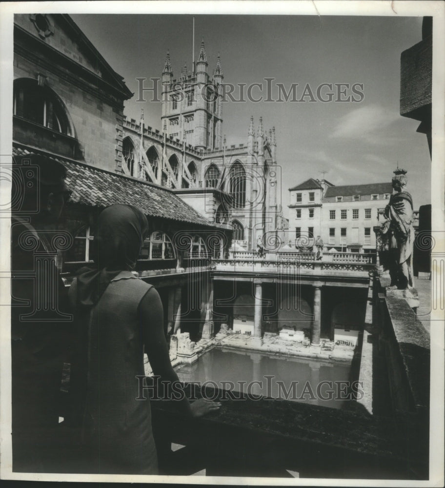 1988 Press Photo Ancient roman bath British Resort - Historic Images