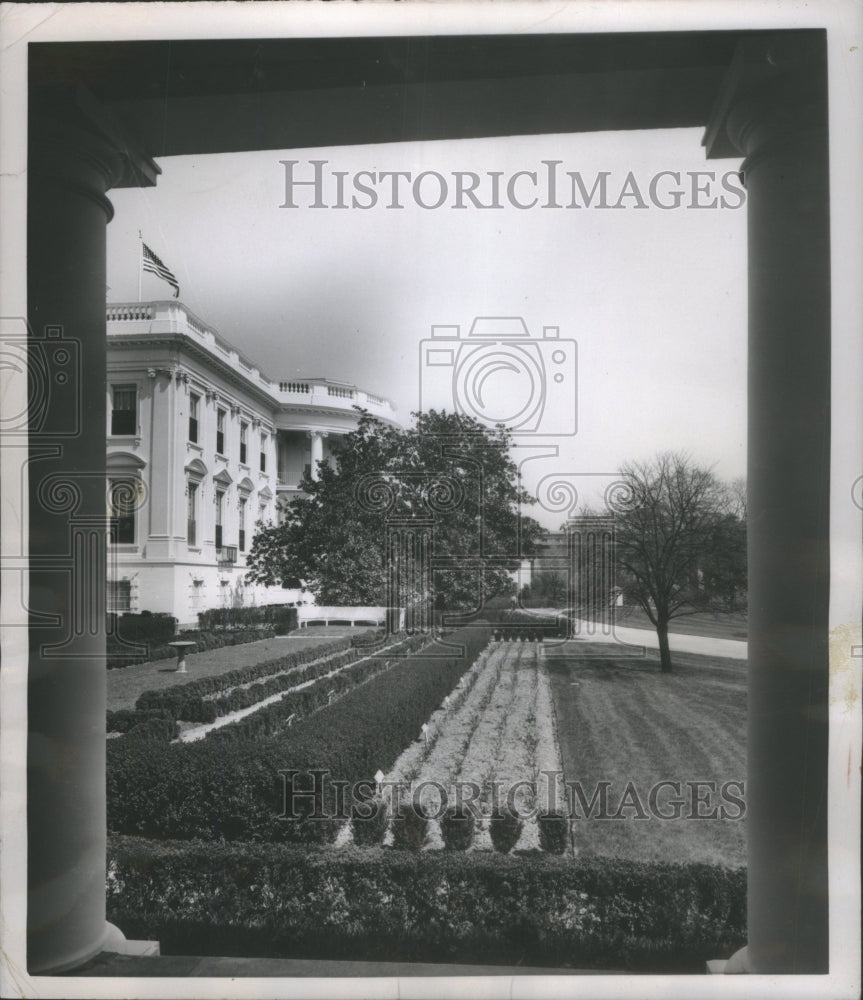 1952 White House Exterior South Lawn - Historic Images