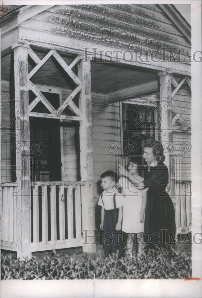 Mrs. Dolores Beaumont Family Pittsburgh Hou-Historic Images