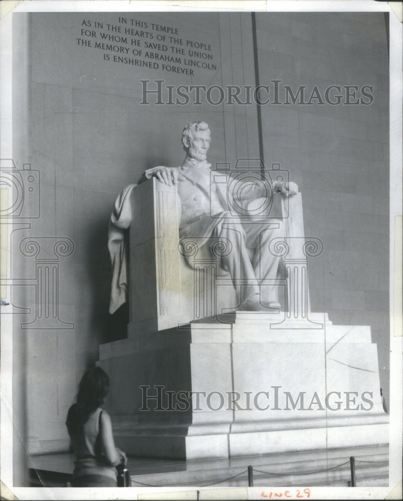 1976  Lincoln Memorial in Washington, Distr-Historic Images