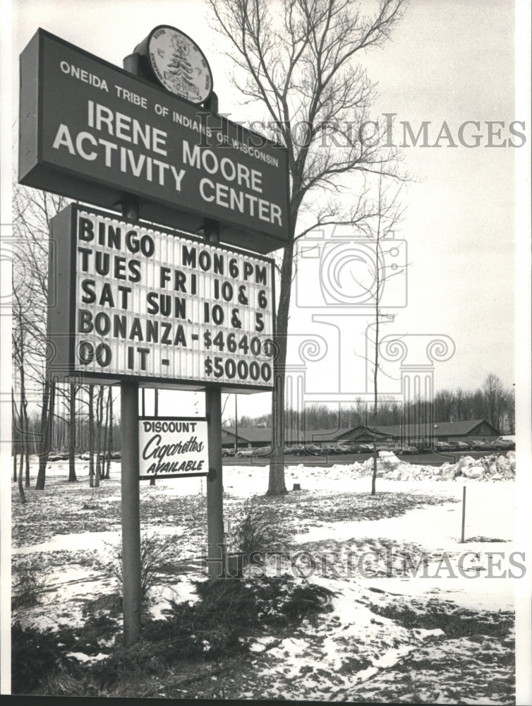 1987 Wisconsin Irene Moore bingo hall Oneid-Historic Images