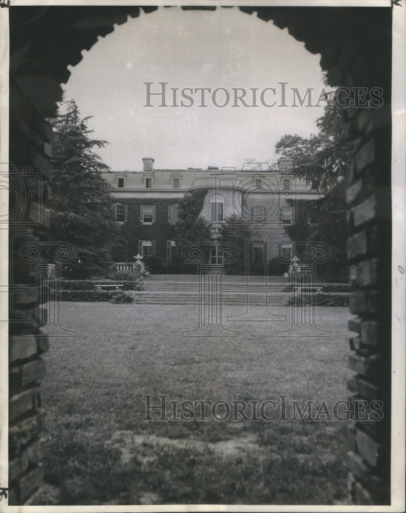 1944 Press Photo Dumbarton Oaks Georgian Estate Distric- RSA16635 - Historic Images