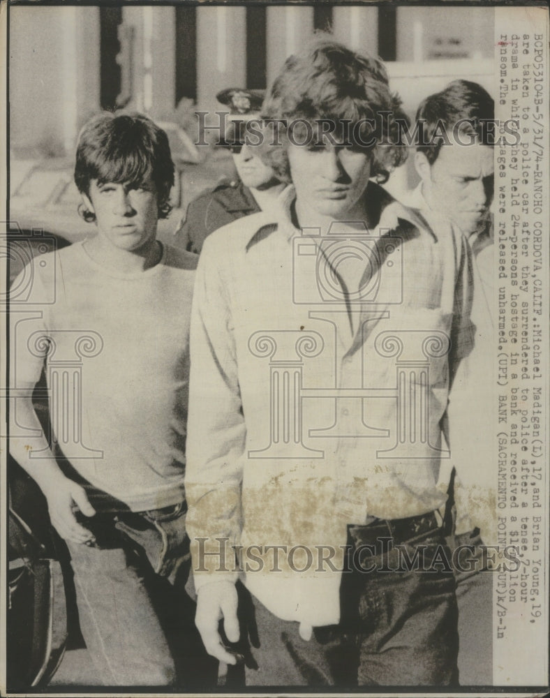 1974, Michael Madigan Brian Young Teen Bank- RSA17439 - Historic Images