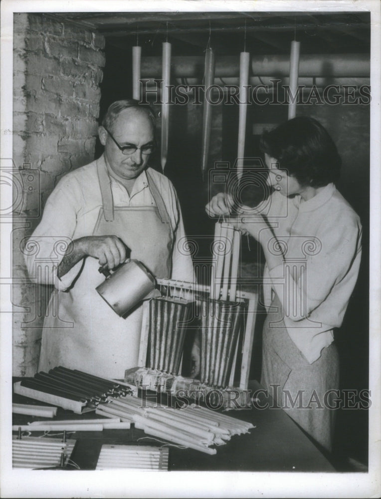 Press Photo Wax Candle Manufacturing- RSA17459 - Historic Images