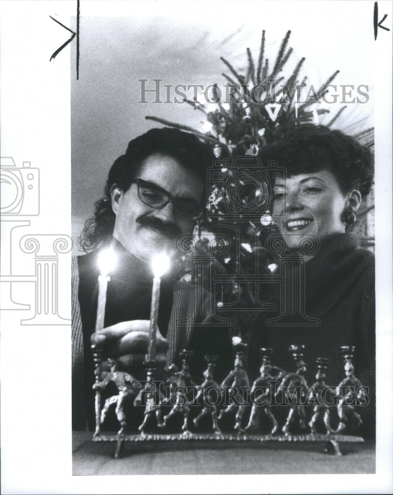 1990 Joel Hoffman Shelley Miller Hanukkah C - Historic Images