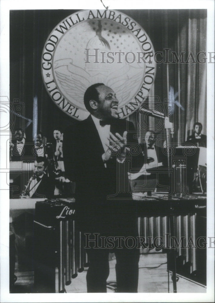 1986 Lionel Leo Hampton American Jazz vibra - Historic Images