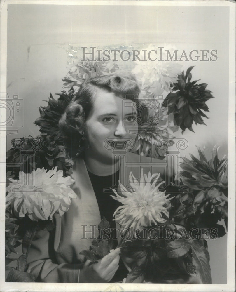 1953, 22nd annual show Central States Dahlia- RSA18793 - Historic Images