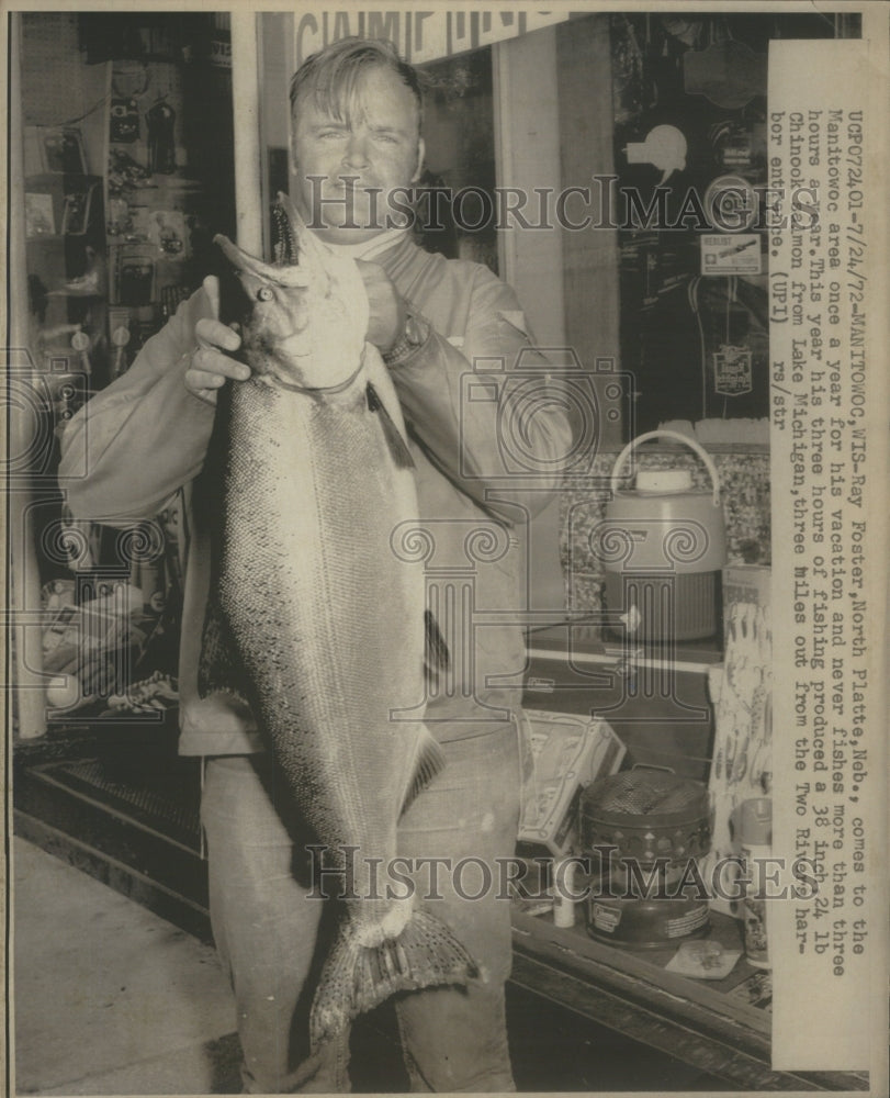 1972 Press Photo Fish Salmon Chinook- RSA18819 - Historic Images