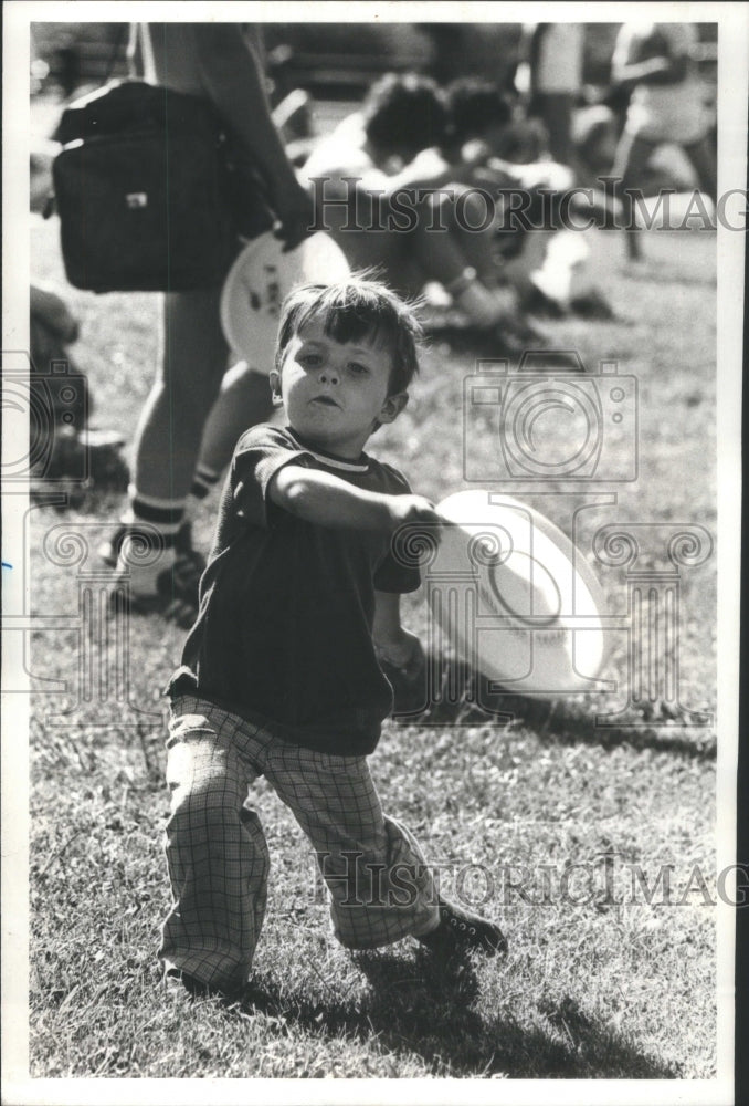 1978 child North American Series Frisbee Ch - Historic Images