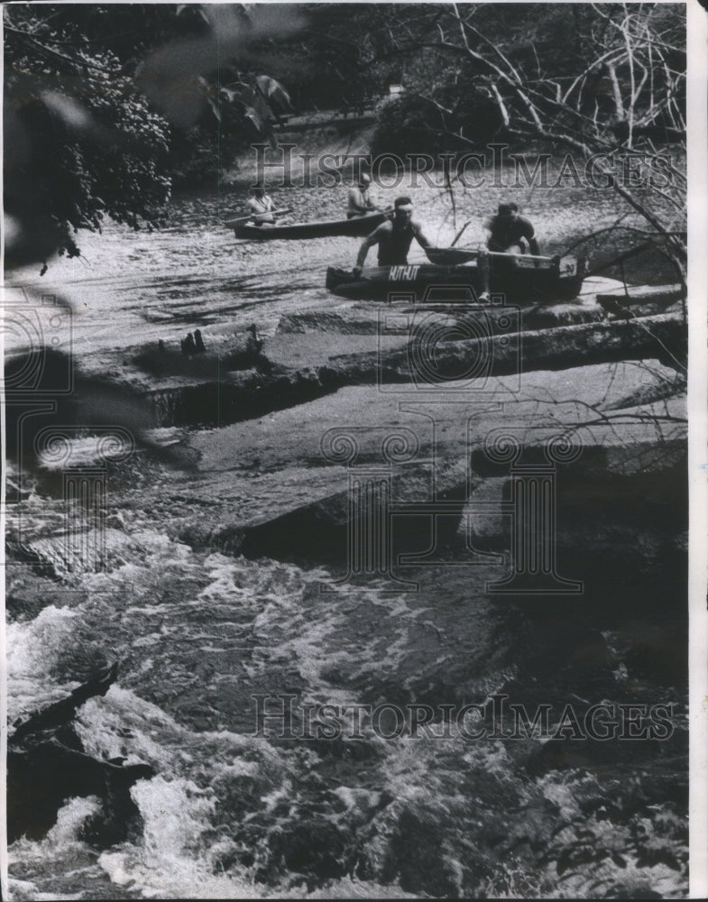 1971 Press Photo 14th Annual Canoe Marathon On The Des - Historic Images