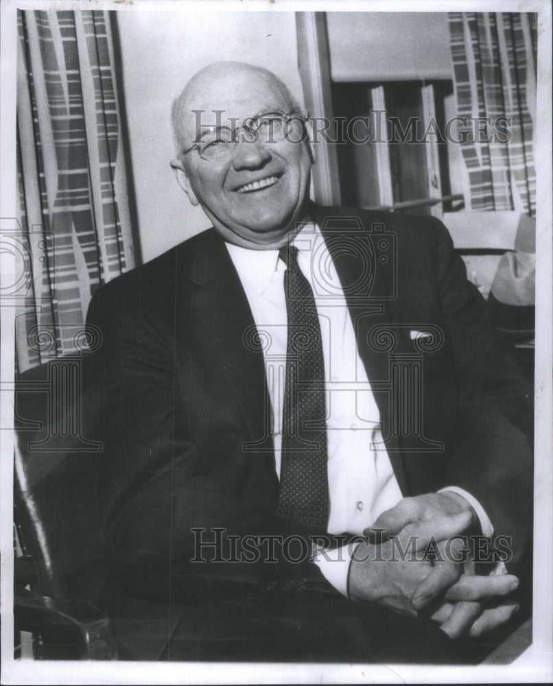 1960 Carl Strand,inventor - Historic Images