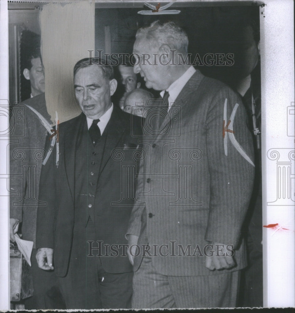 1959 Eyes floor Martin meeting House Republ - Historic Images