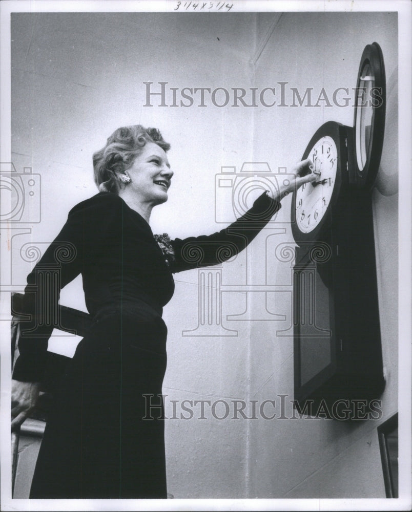 1960 Sadonna Davis Federal Customs House De-Historic Images