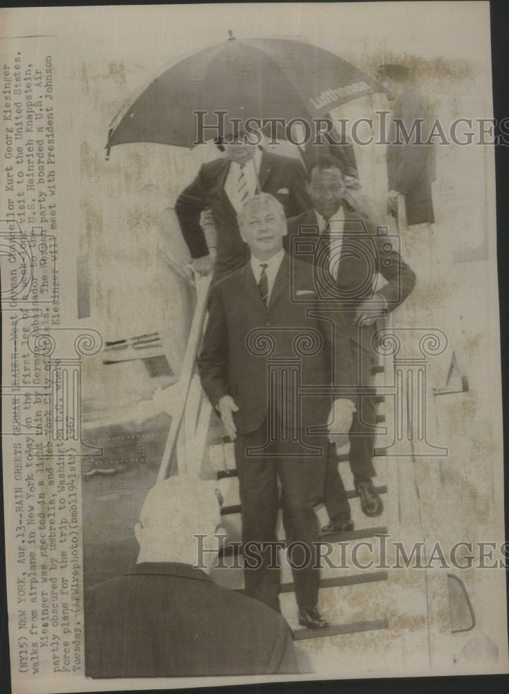 1941 W.German Chancellor Steps Off Plane To - Historic Images