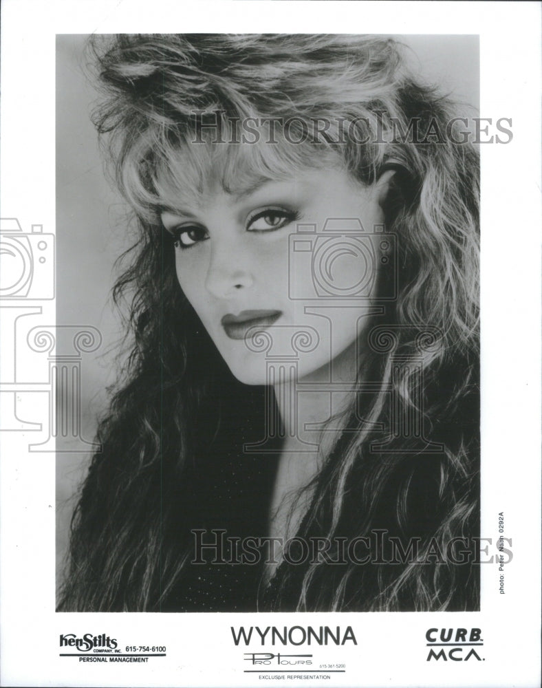 1992 Press Photo Singer Wynonna Judd - Historic Images