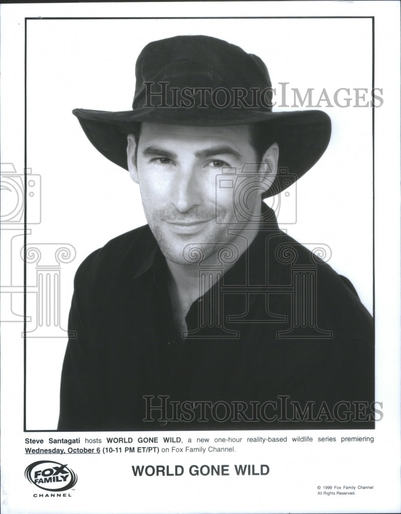 2001 Press Photo Steve Santagati hosts World Gone Wild- RSA21059 - Historic Images