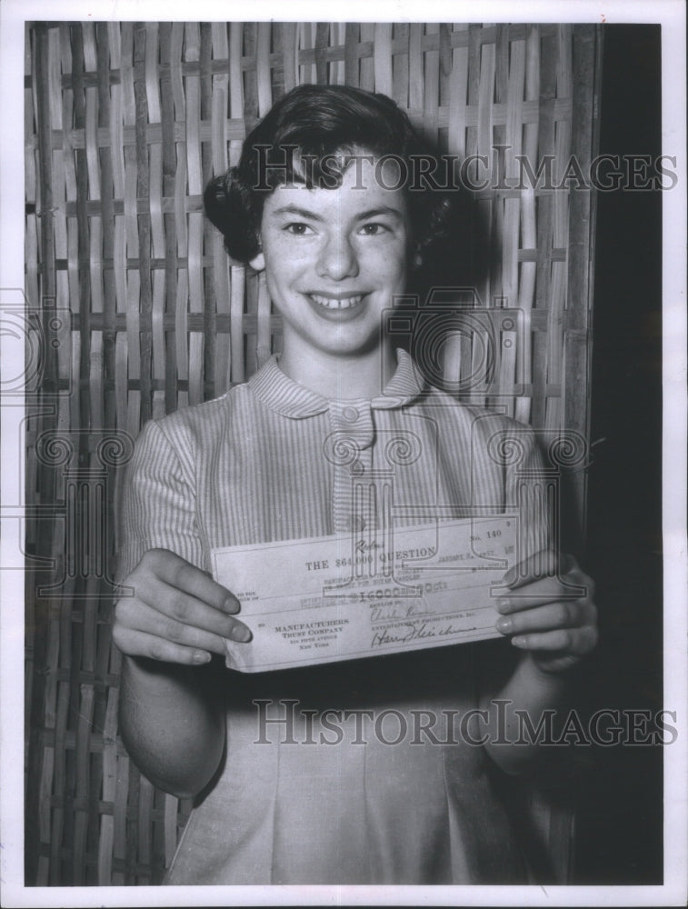 1957, Susan Sandler TV Winner- RSA21139 - Historic Images