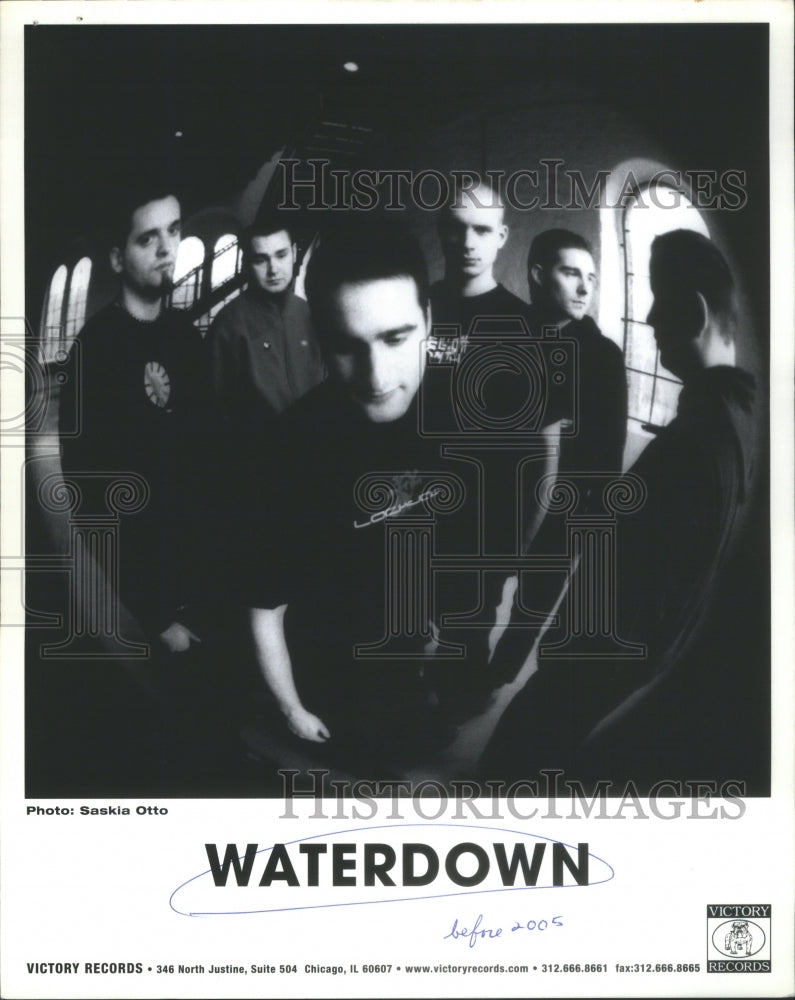 2005 Press Photo Waterdown Hardcore Punk Osnabruk Bass- RSA21143 - Historic Images